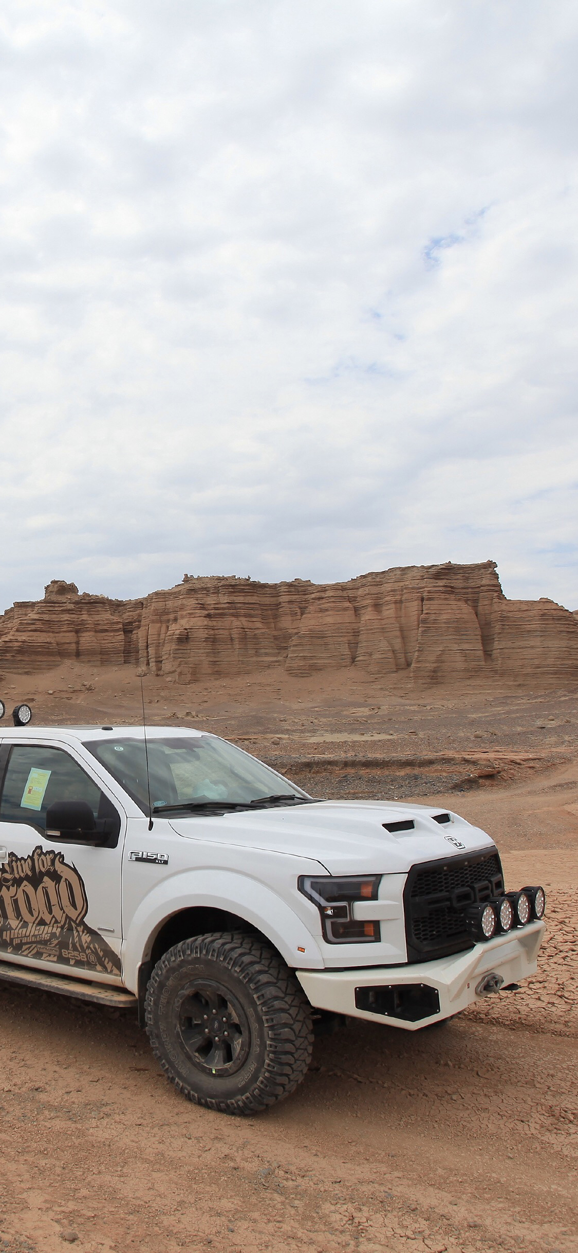 越野 山地 汽车 旅行 沙漠 苹果手机高清壁纸 1125x2436_爱思助手