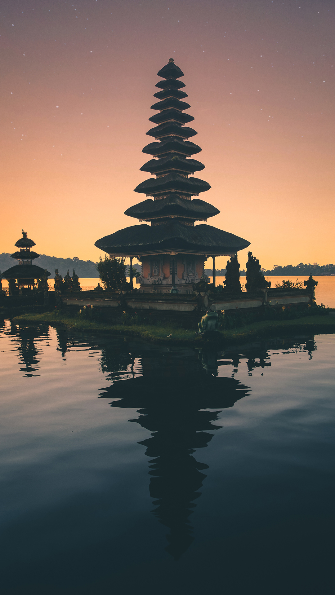 旅游胜地 巴厘岛 水神庙 苹果手机高清壁纸 1080x1920