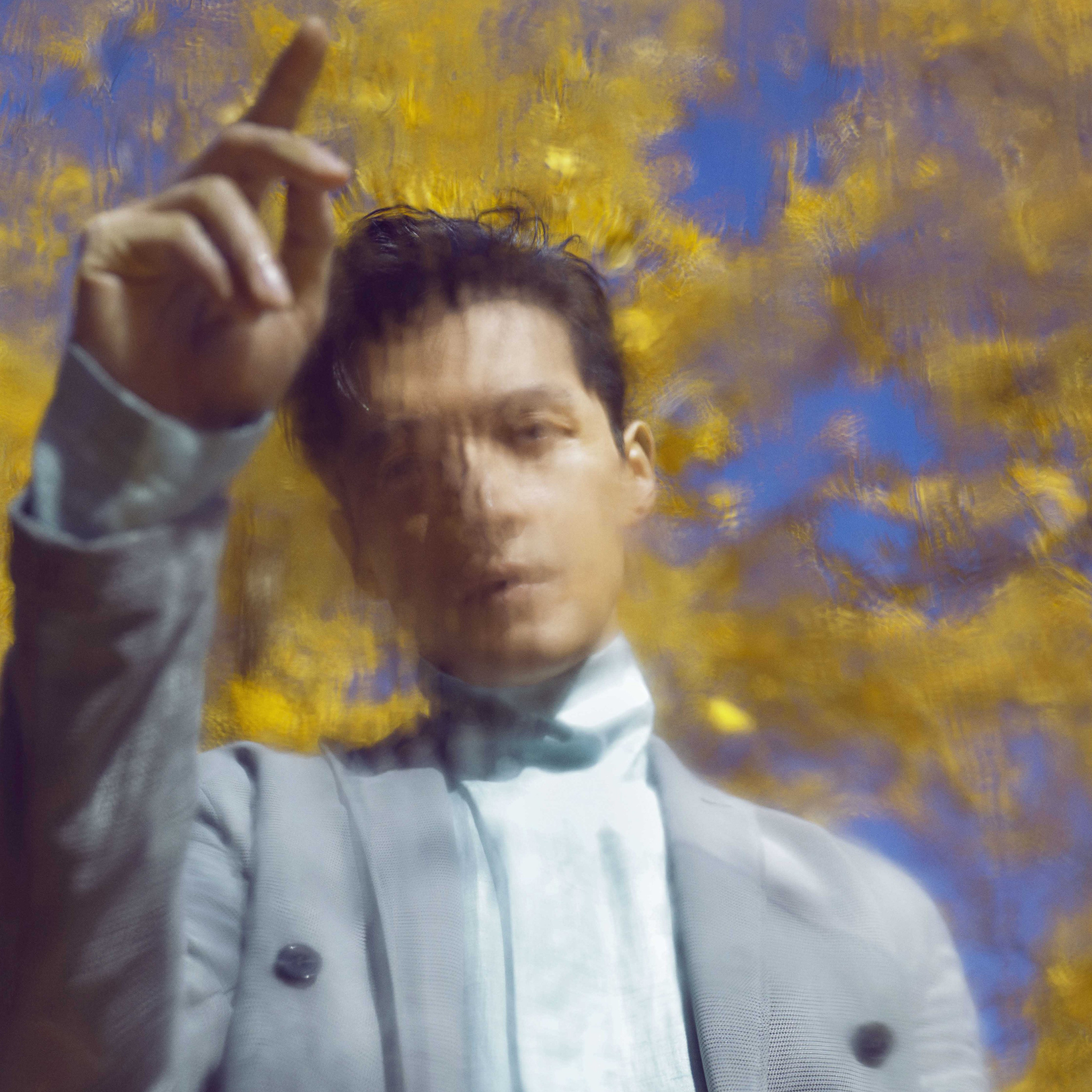 胡歌 演员 明星 艺人 秋季 苹果手机高清壁纸 2