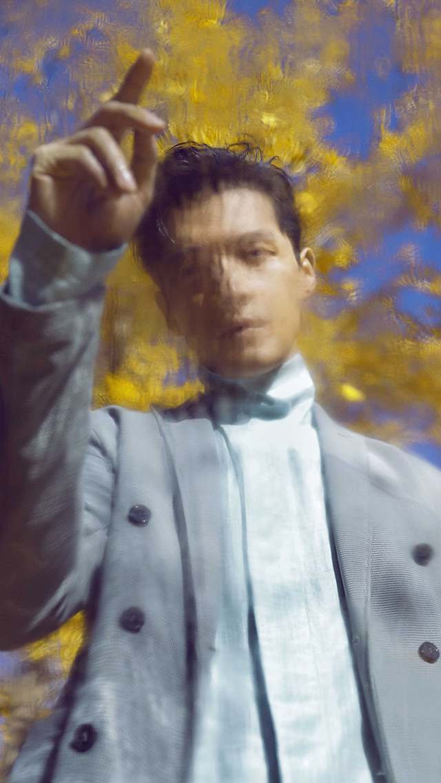 胡歌 演员 明星 艺人 秋季 苹果手机高清壁纸 6